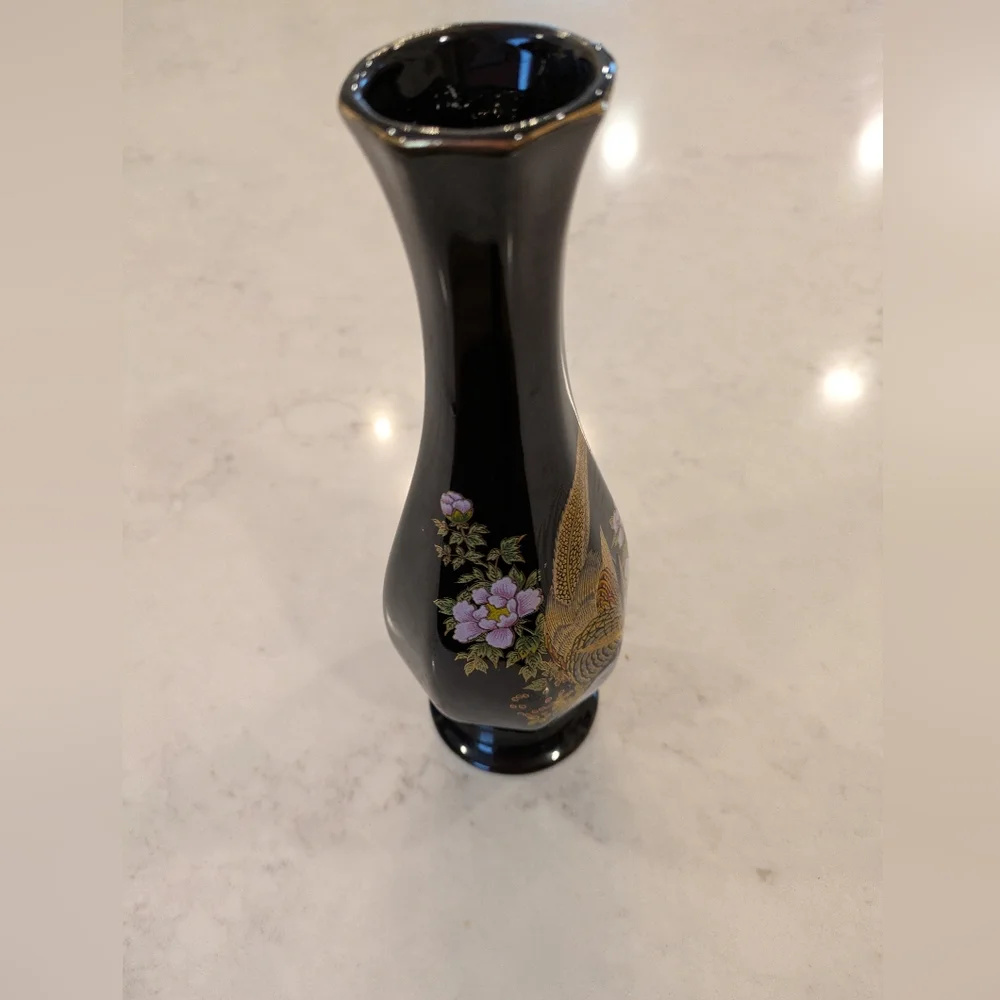 Porcelain Flowers Vase In 8